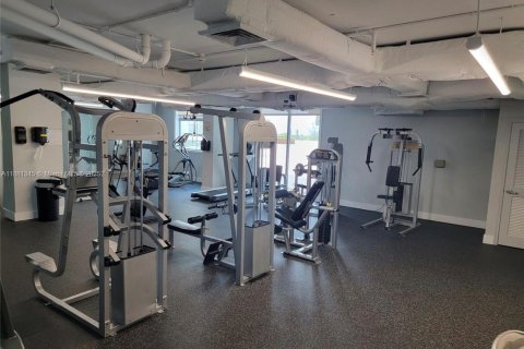 Condominio en alquiler en Hollywood, Florida, 3 dormitorios, 137.68 m2 № 1924871 - foto 26