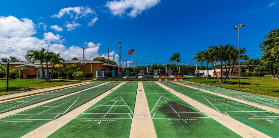 Casa en Boynton Beach, Florida 2 dormitorios, 102.56 m2 № 1161626