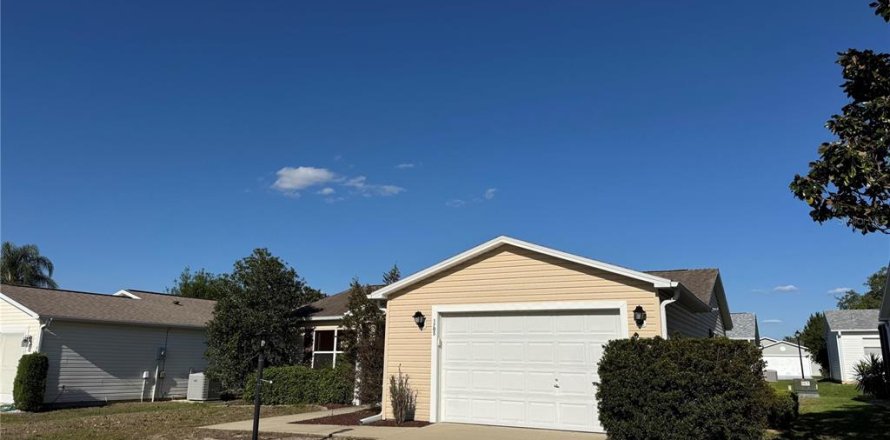 Casa en The Villages, Florida 3 dormitorios, 112.41 m2 № 1634826