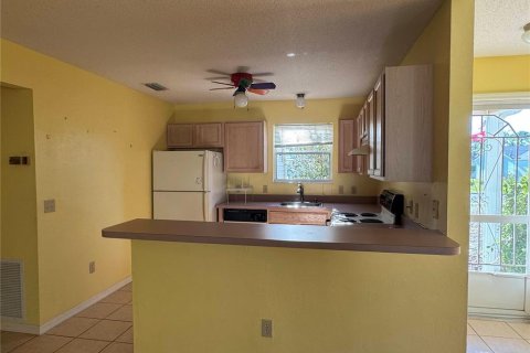 Casa en venta en The Villages, Florida, 3 dormitorios, 112.41 m2 № 1634826 - foto 5