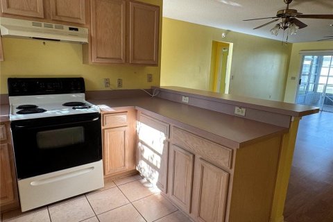 Casa en venta en The Villages, Florida, 3 dormitorios, 112.41 m2 № 1634826 - foto 8