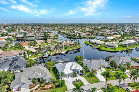 Villa ou maison à vendre à Punta Gorda, Floride: 3 chambres, 210.7 m2 № 1908719 - photo 2