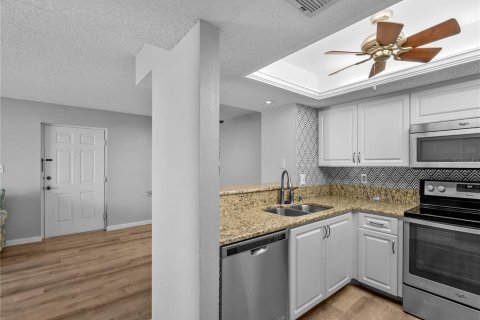 Condominio en venta en Port Charlotte, Florida, 2 dormitorios, 83.52 m2 № 1832753 - foto 9