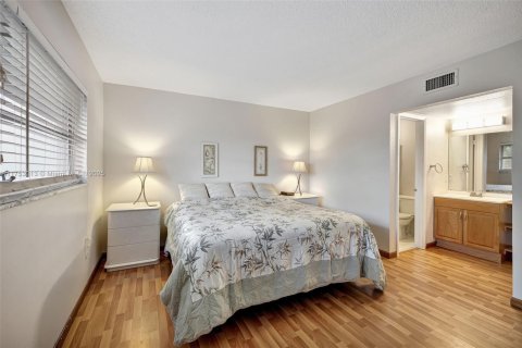 Copropriété à louer à Margate, Floride: 2 chambres, 86.4 m2 № 1860029 - photo 15