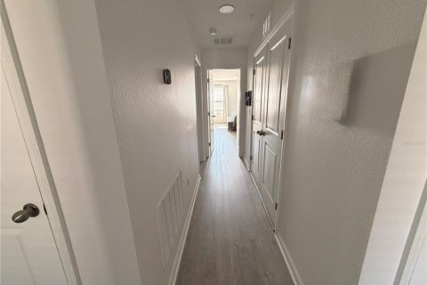 Touwnhouse à louer à Orlando, Floride: 4 chambres, 155.89 m2 № 2437158 - photo 19