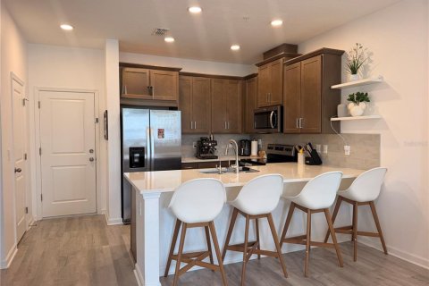 Touwnhouse à louer à Orlando, Floride: 4 chambres, 155.89 m2 № 2437158 - photo 8