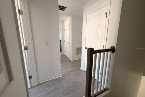 Touwnhouse à louer à Orlando, Floride: 4 chambres, 155.89 m2 № 2437158 - photo 18