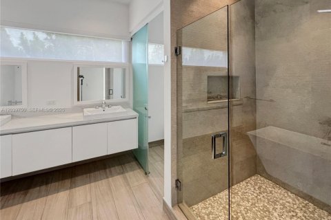 Villa ou maison à louer à Weston, Floride: 4 chambres, 314.85 m2 № 2089478 - photo 17