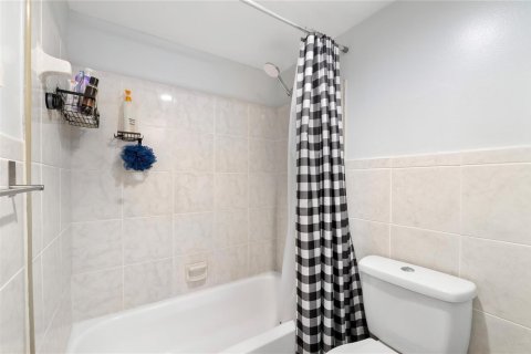 Condominio en venta en Coral Springs, Florida, 2 dormitorios, 99.22 m2 № 2250397 - foto 19