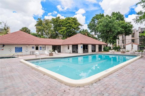 Condominio en venta en Coral Springs, Florida, 2 dormitorios, 99.22 m2 № 2250397 - foto 23