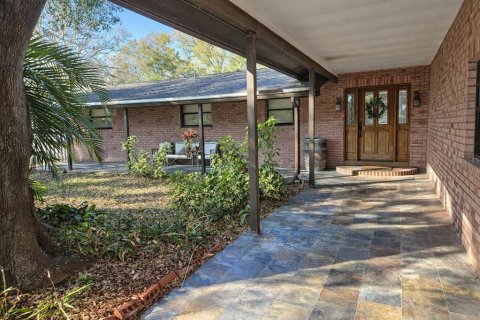 House in Pinellas Park, Florida 4 bedrooms, 217.21 sq.m. № 2114571
