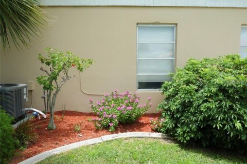 Immobilier commercial à vendre à North Port, Floride: 4 chambres, 208.47 m2 № 1778121 - photo 20