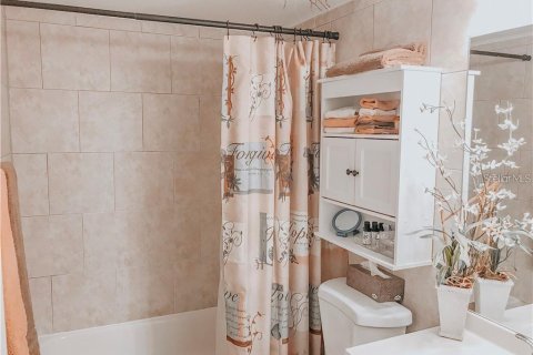 Immobilier commercial à vendre à North Port, Floride: 4 chambres, 208.47 m2 № 1778121 - photo 15