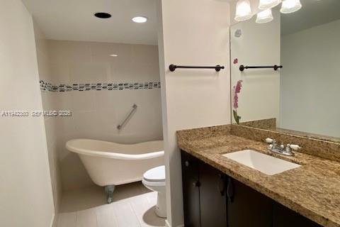 Condo in Coconut Creek, Florida, 1 bedroom  № 1999942 - photo 10