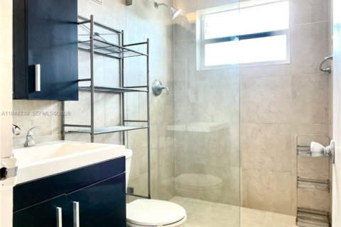 Condominio en alquiler en Miami Beach, Florida, 38.18 m2 № 2000922 - foto 13