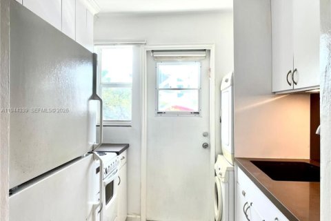 Condominio en alquiler en Miami Beach, Florida, 38.18 m2 № 2000922 - foto 15