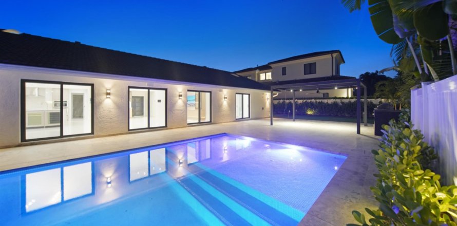 Villa ou maison à Boca Raton, Floride 5 chambres, 229.65 m2 № 1059149