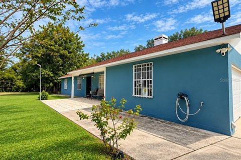 Villa ou maison à vendre à Kissimmee, Floride: 4 chambres, 188.59 m2 № 2408196 - photo 3