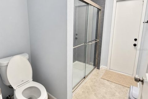 Villa ou maison à vendre à Kissimmee, Floride: 4 chambres, 188.59 m2 № 2408196 - photo 11