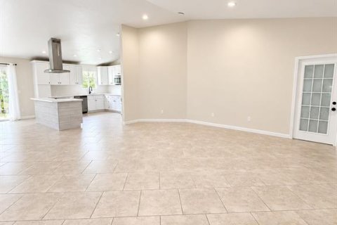 Villa ou maison à vendre à Kissimmee, Floride: 4 chambres, 188.59 m2 № 2408196 - photo 6