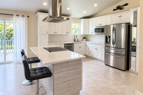 Villa ou maison à vendre à Kissimmee, Floride: 4 chambres, 188.59 m2 № 2408196 - photo 7