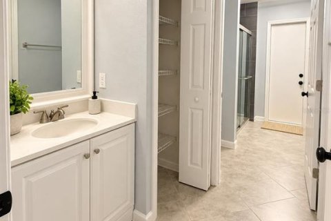 Villa ou maison à vendre à Kissimmee, Floride: 4 chambres, 188.59 m2 № 2408196 - photo 10