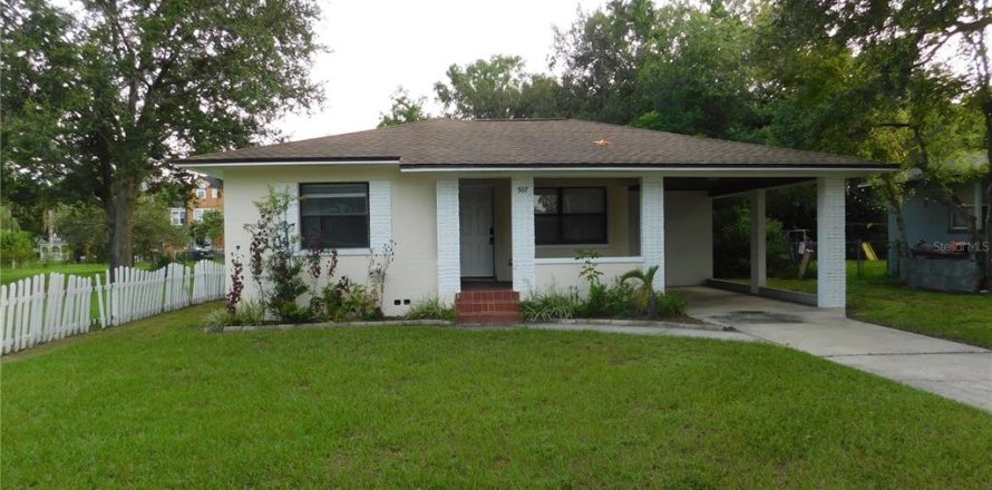 House in Lakeland, Florida 2 bedrooms, 105.44 sq.m. № 1822733