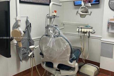 Immobilier commercial à vendre à Hollywood, Floride № 1948026 - photo 2