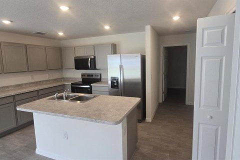Casa en venta en Poinciana, Florida, 4 dormitorios, 198.25 m2 № 2377449 - foto 17