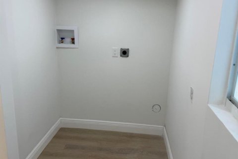 Villa ou maison à vendre à West Palm Beach, Floride: 5 chambres, 173.36 m2 № 2177188 - photo 20