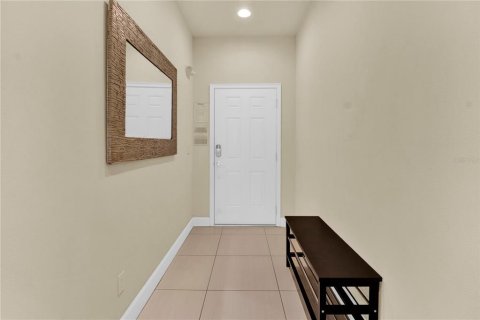Townhouse in Clermont, Florida 3 bedrooms, 139.45 sq.m. № 1877394 - photo 3