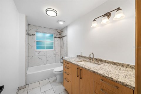 Villa ou maison à vendre à Hawthorne, Floride: 3 chambres, 201.04 m2 № 2321633 - photo 15