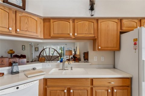Villa ou maison à vendre à Spring Hill, Floride: 3 chambres, 157.66 m2 № 2427341 - photo 13
