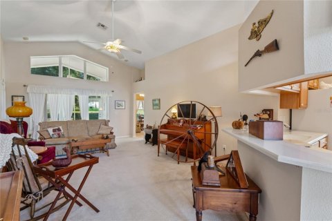 Villa ou maison à vendre à Spring Hill, Floride: 3 chambres, 157.66 m2 № 2427341 - photo 8