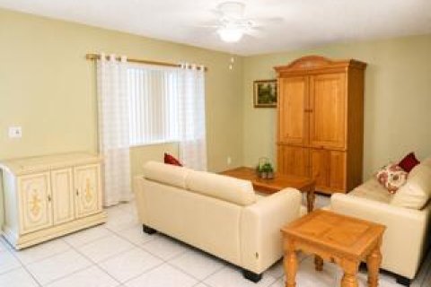 Condo à Delray Beach, Floride, 1 chambre  № 2077463