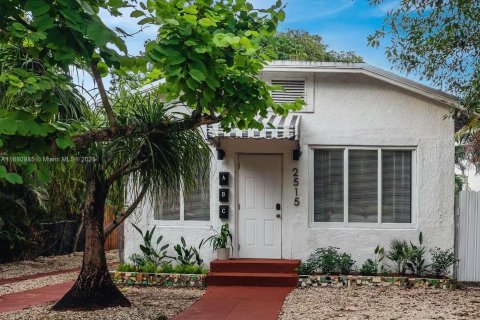Casa en venta en North Miami Beach, Florida, 3 dormitorios, 137.03 m2 № 1977594 - foto 1