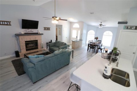 House in Homosassa, Florida 3 bedrooms, 153.47 sq.m. № 1822675 - photo 19