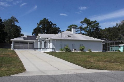 House in Homosassa, Florida 3 bedrooms, 153.47 sq.m. № 1822675 - photo 3