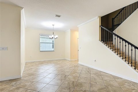 House in Davenport, Florida 6 bedrooms, 361.02 sq.m. № 1843906 - photo 6