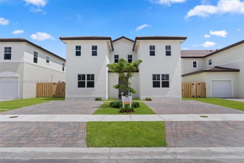 Townhouse in Homestead, Florida 4 bedrooms № 2191261