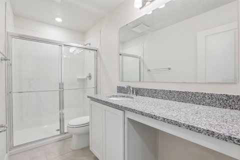 Townhouse in Lake Wales, Florida 3 bedrooms, 144.65 sq.m. № 2375558 - photo 10