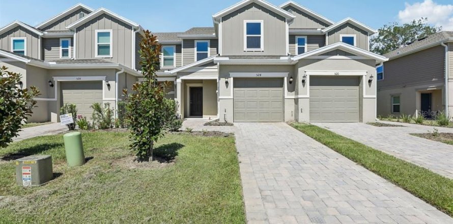 Townhouse in Lake Wales, Florida 3 bedrooms, 144.65 sq.m. № 2375558