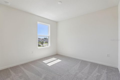 Townhouse in Lake Wales, Florida 3 bedrooms, 144.65 sq.m. № 2375558 - photo 11