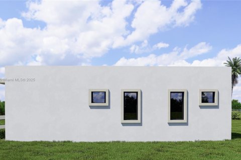 Commercial property in Florida City, Florida 199.18 sq.m. № 1880150 - photo 14