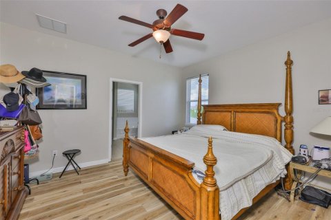 Casa en alquiler en Ruskin, Florida, 4 dormitorios, 175.31 m2 № 1796242 - foto 16