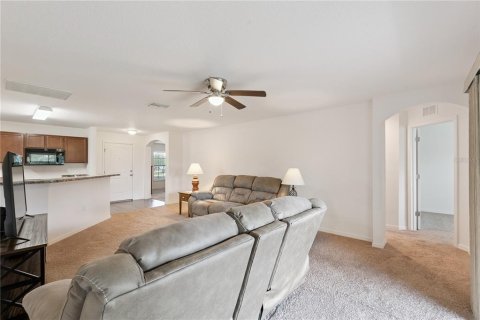 Casa en venta en Groveland, Florida, 3 dormitorios, 143.07 m2 № 2212934 - foto 4