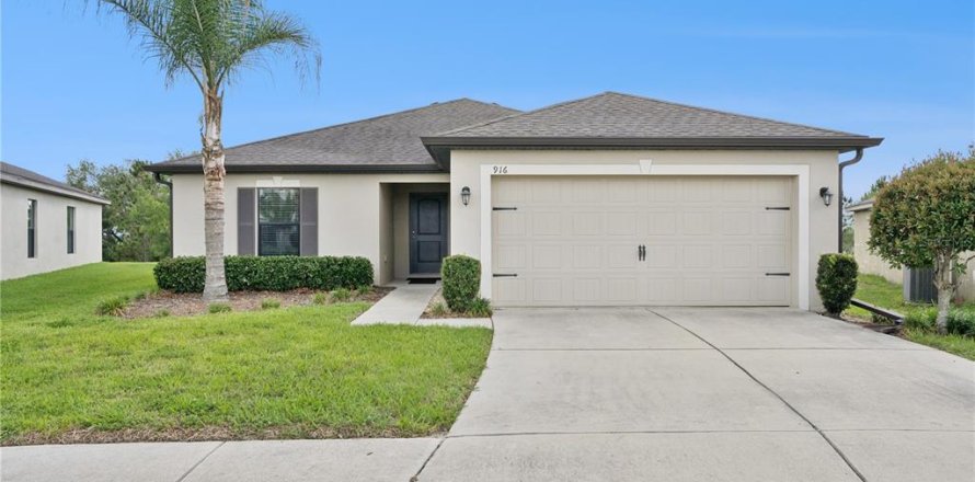 Casa en Groveland, Florida 3 dormitorios, 143.07 m2 № 2212934