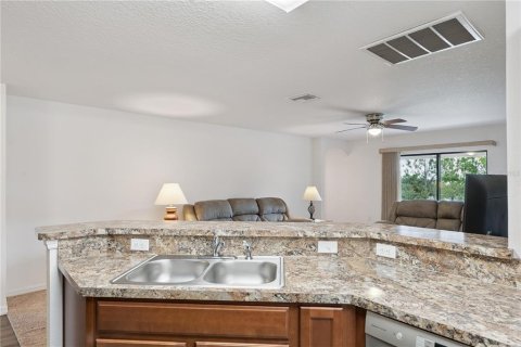 Casa en venta en Groveland, Florida, 3 dormitorios, 143.07 m2 № 2212934 - foto 9