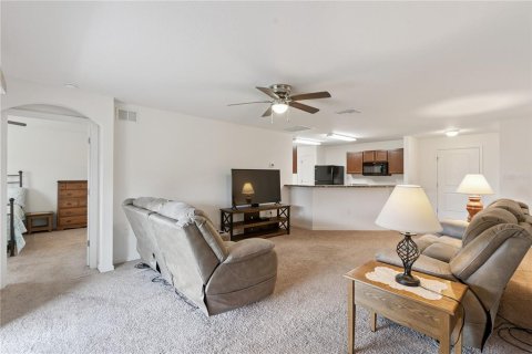 Casa en venta en Groveland, Florida, 3 dormitorios, 143.07 m2 № 2212934 - foto 3