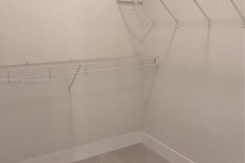 Villa ou maison à vendre à Kissimmee, Floride: 3 chambres, 206.8 m2 № 2303965 - photo 20